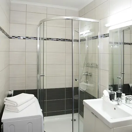 多瑙河景极光公寓