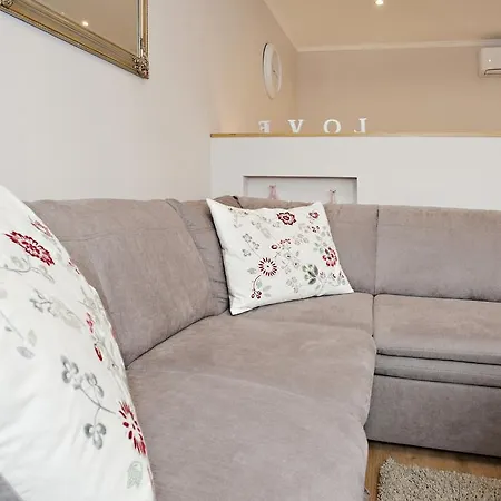 아파트 Aurora Danube View