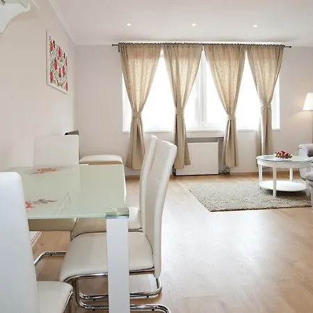 아파트 Aurora Danube View 부다페스트