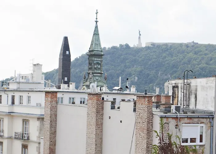 Aurora Danube View Apartament